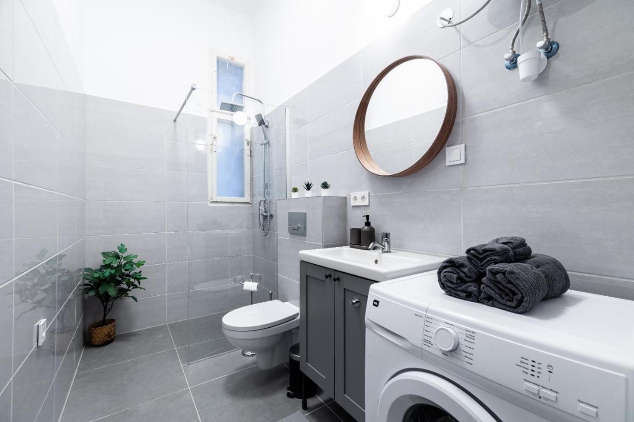 Stylish Central Apartment Budapest Exterior foto